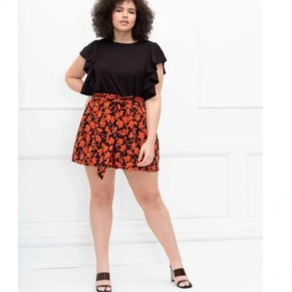 Nwt Eloquii Elements | Ruffle Waist Swing Short In Red Floral